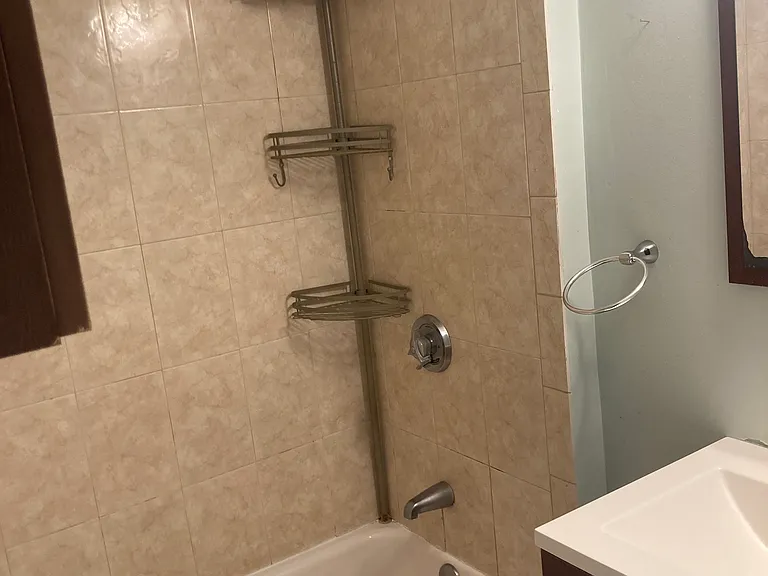 234 Cypress St #2 — Photo 9