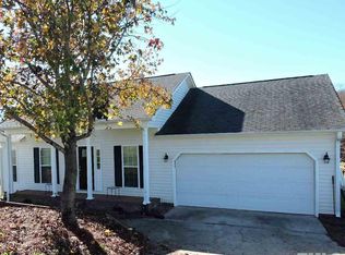 2809 Horsemans Ridge Dr, Clayton, NC 27520