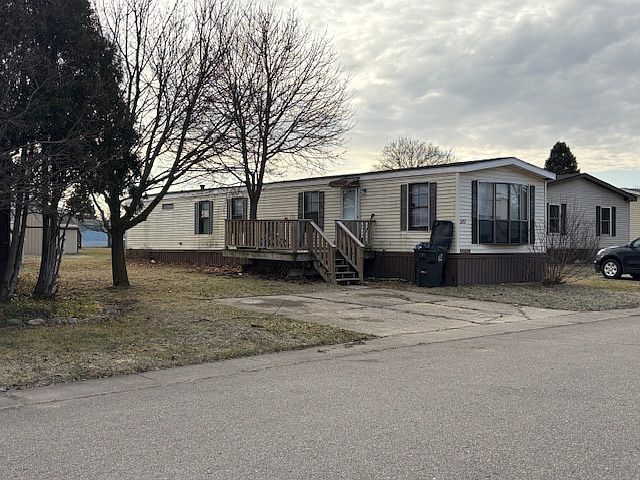 1st image of 287 Jacqualyn Dr