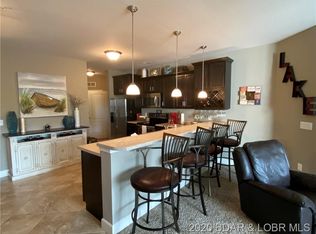 186 Sunset Palms Dr #4P, Sunrise Beach, MO 65079
