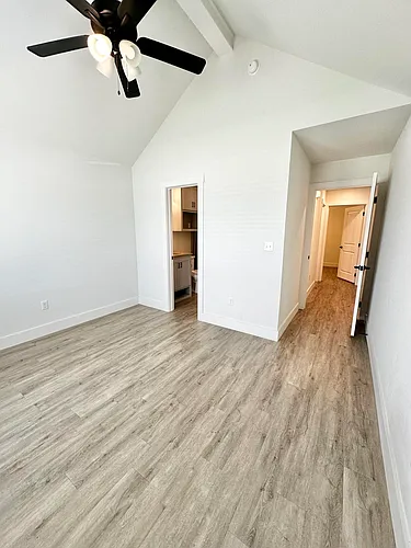 6954 22nd Pl Photo 1