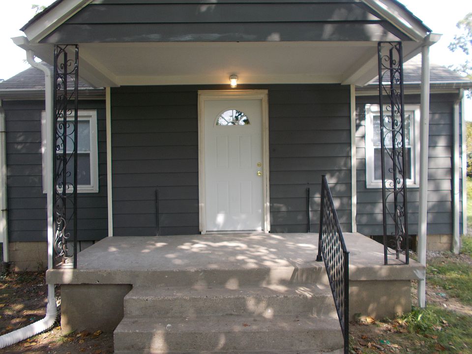 1st image of 3415 N Grant Ave