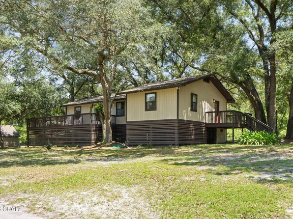 3875 River Rd, Vernon, FL 32462