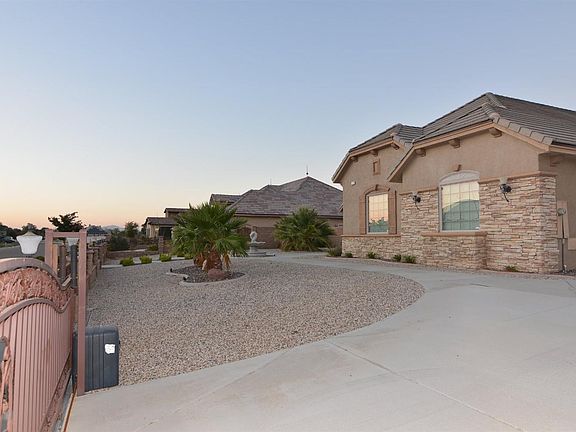 3rd image of 11153 Lindsay Ln