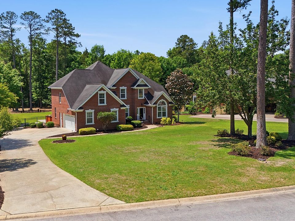 1st image of 200 Cedar View Dr