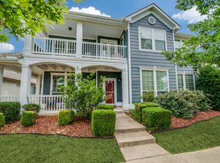 1124 Cotton Exchange Dr, Aubrey, TX 76227