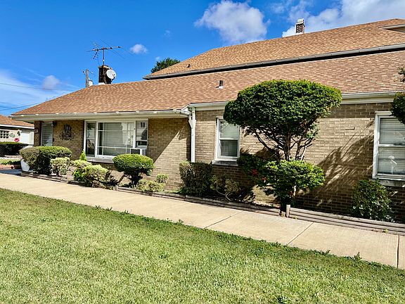 3rd image of 534 Penrhyn Pl