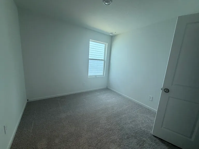 2819 Pioneer Trl — Photo 11