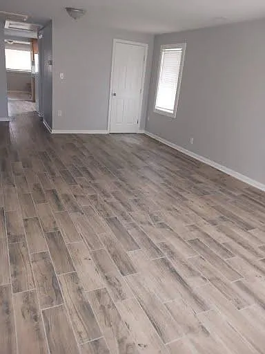 2218 Odessa Dr — Photo 3