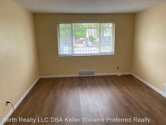 3rd image of 154 S Hazel Ct #1