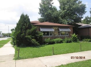 12358 S Honore St, Calumet Park, IL 60827