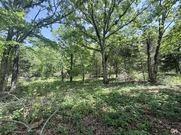 921 Eli Rd, Bon Aqua, TN 37025