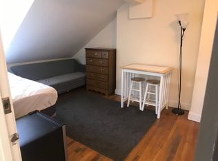 6 Derne St APT 15, Boston, MA 02114