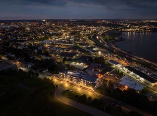 218 Washington Ave #205, Portland, ME 04101