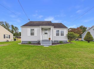 418 Easton Rd, Pearisburg, VA 24134
