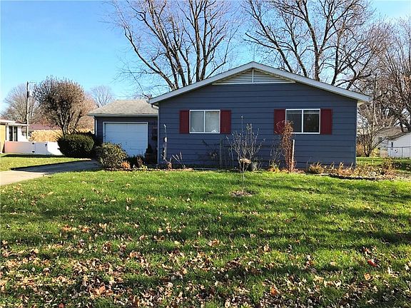 2nd image of 708 Winthrop Dr