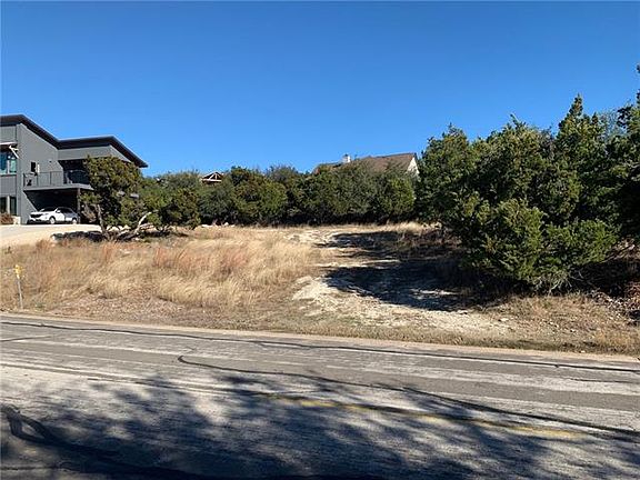 3rd image of 18810 Lakeland Dr