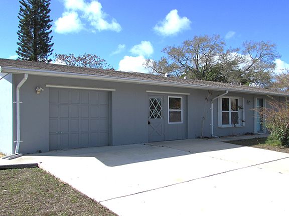 2nd image of 192 SE Selva Ct