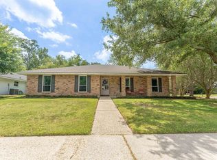7802 Amesbury Cir, Baton Rouge, LA 70808