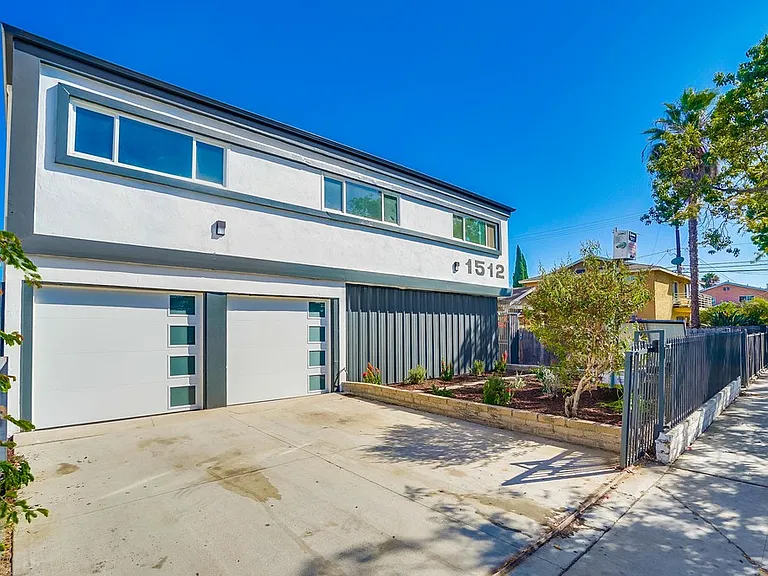 1512 Sherman Pl — Photo 2