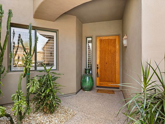 2nd image of 19550 N GRAYHAWK Drive #1086