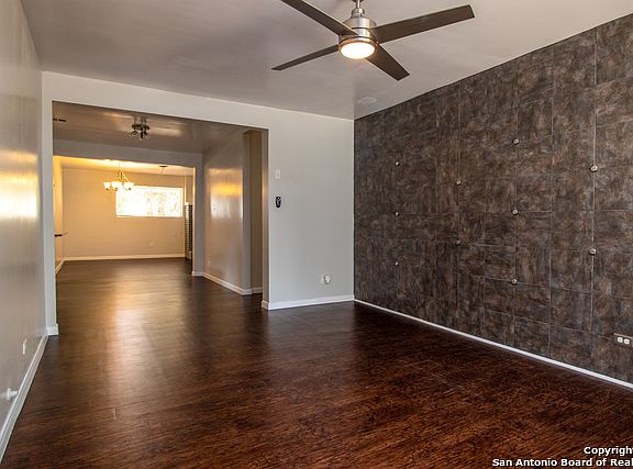 3rd image of 2349 Texas Ave