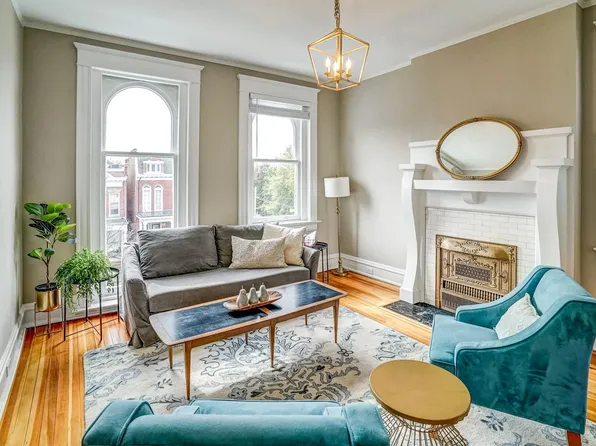 2346 W Grace St APT 3, Richmond, VA 23220