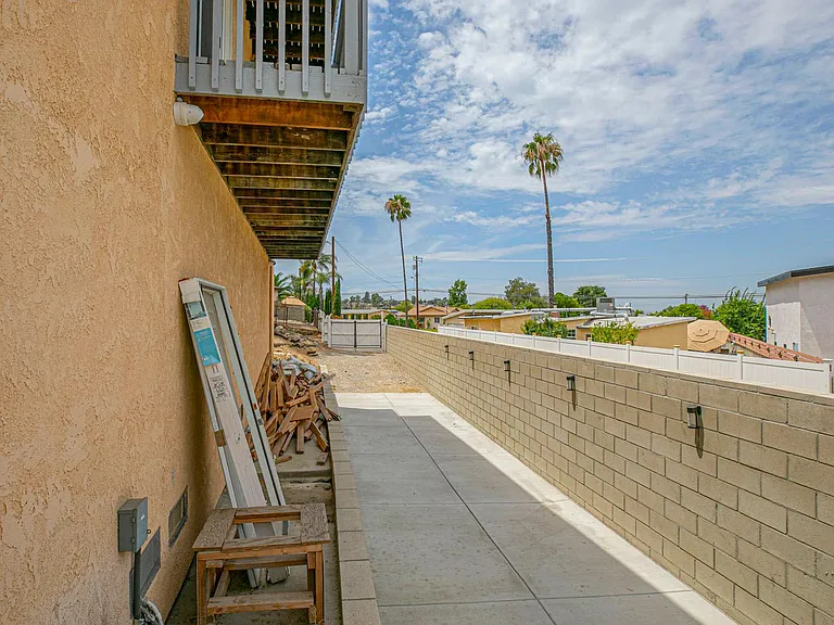 11029 Eldora Ave — Photo 77