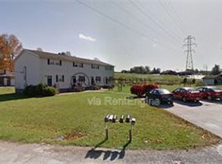 26 Lake Chadesa Dr APT 03, Hurricane, WV 25526