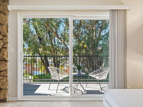 5th image of 10 Professional Center Pkwy APT 1