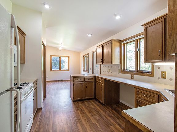 5th image of 7280 Packer Dr NE