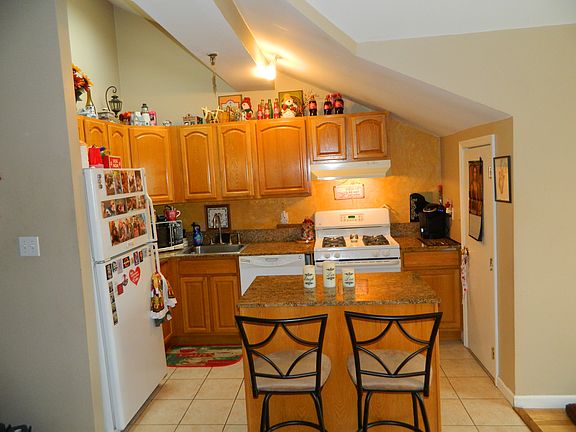 5th image of 1412-1444 Outlook Ave #3