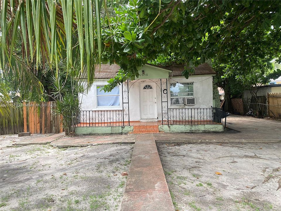 1st image of 2858 NW 31st Ave