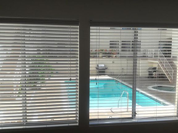 3rd image of 17440 Burbank Blvd APT 201