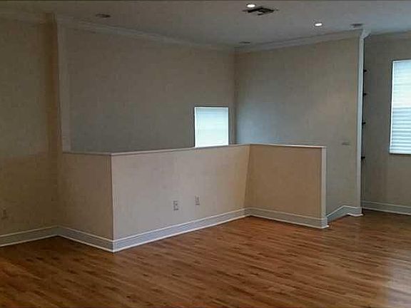 3rd image of 9061 Preston Pl