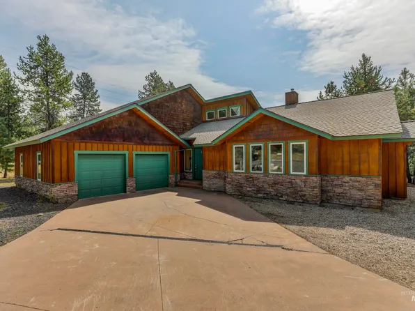 358 Veronica St, McCall, ID 83638