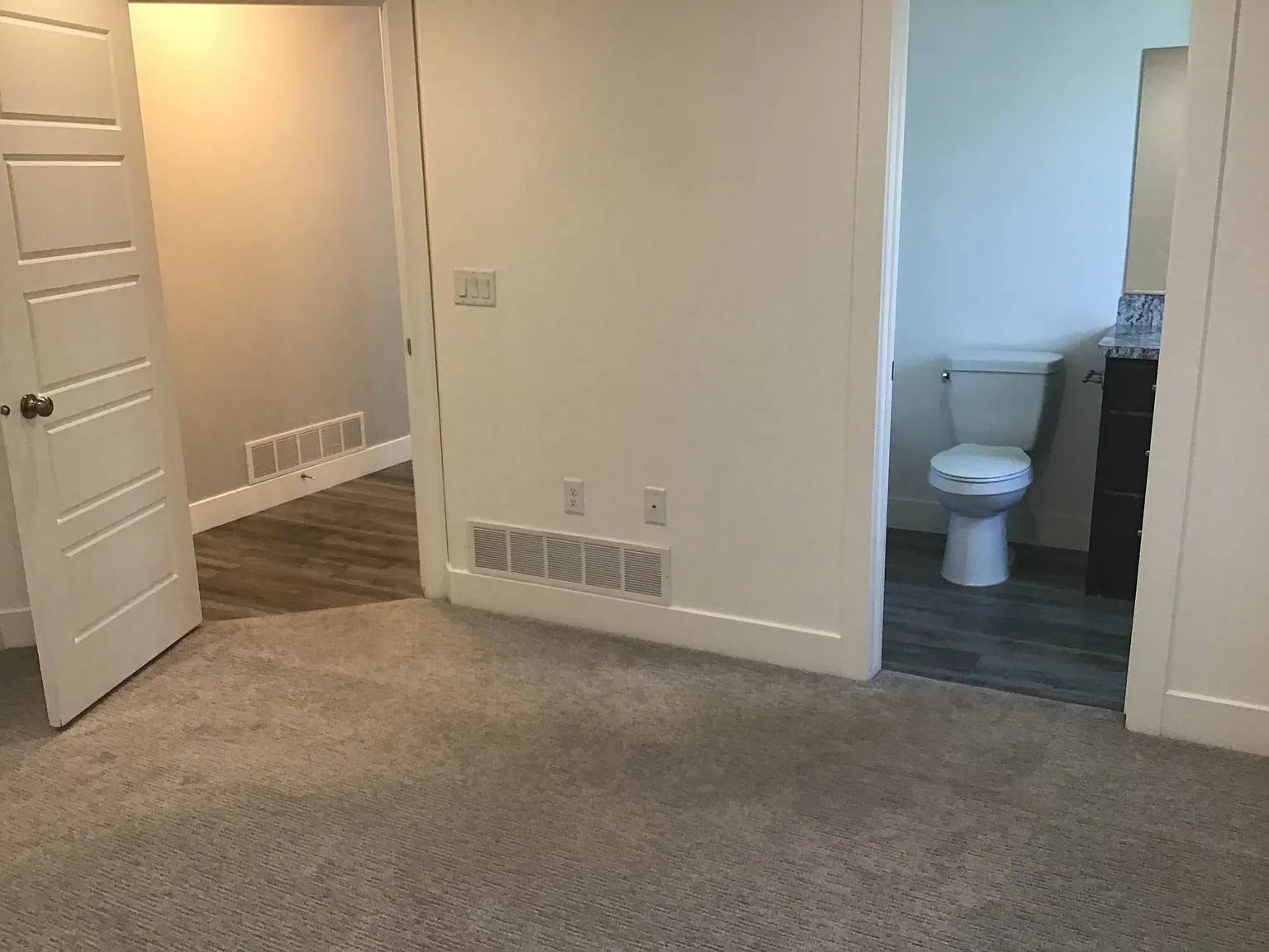 3 bed, 1360 sqft, $1,890 — Photo 4