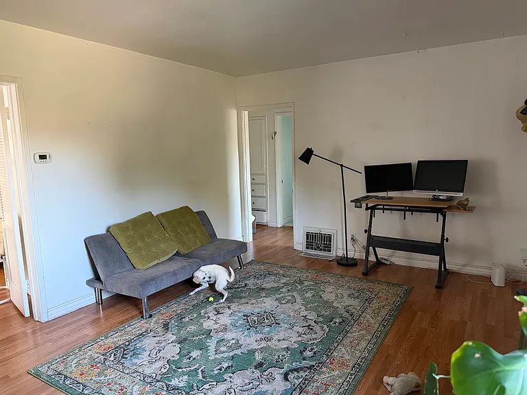 1112 Scofield Dr — Photo 13