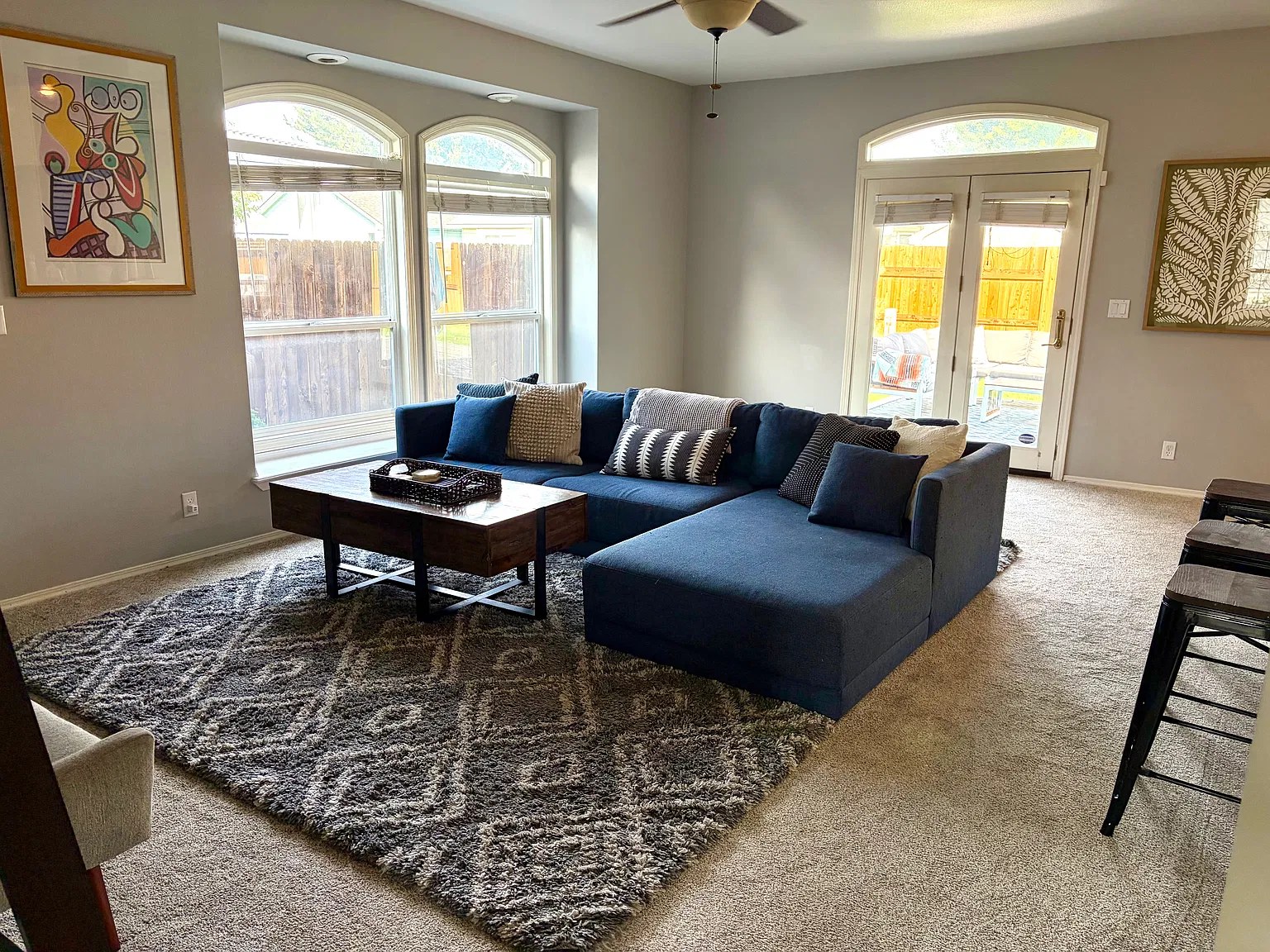 3 bed, 1667 sqft, $2,850 — Photo 2