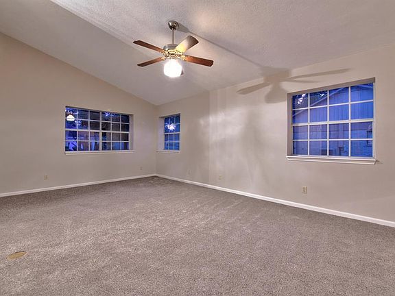 4th image of 8115 Pine Green Ln