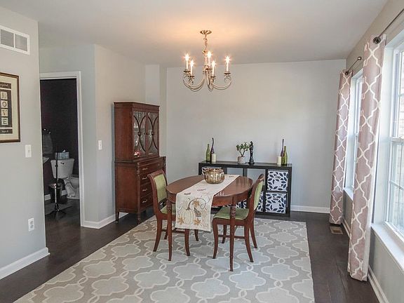 4th image of 6229 Boyne Dr