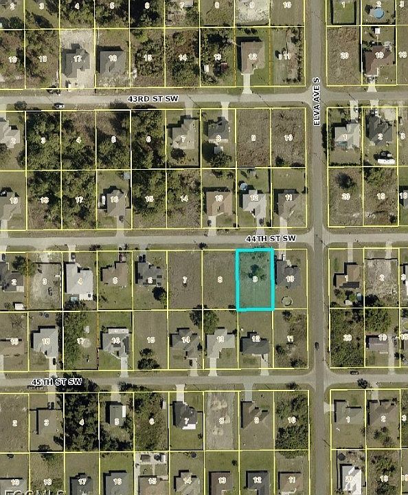 2nd image of 2703 44th St SW