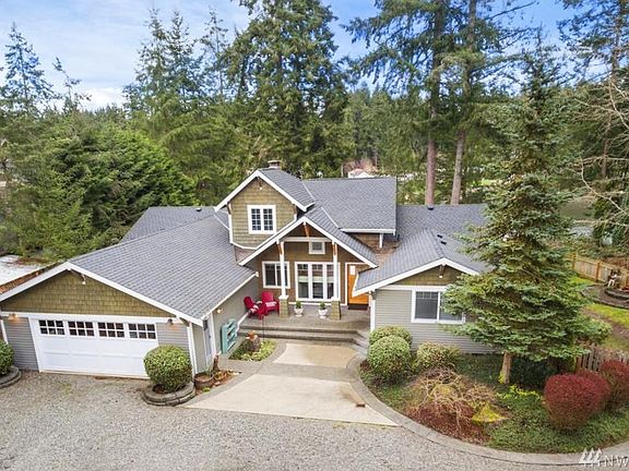 3rd image of 8615 90th Ave NW