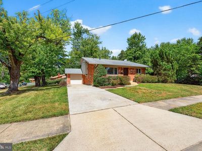 10421 Darby St, Fairfax, VA, 22030
