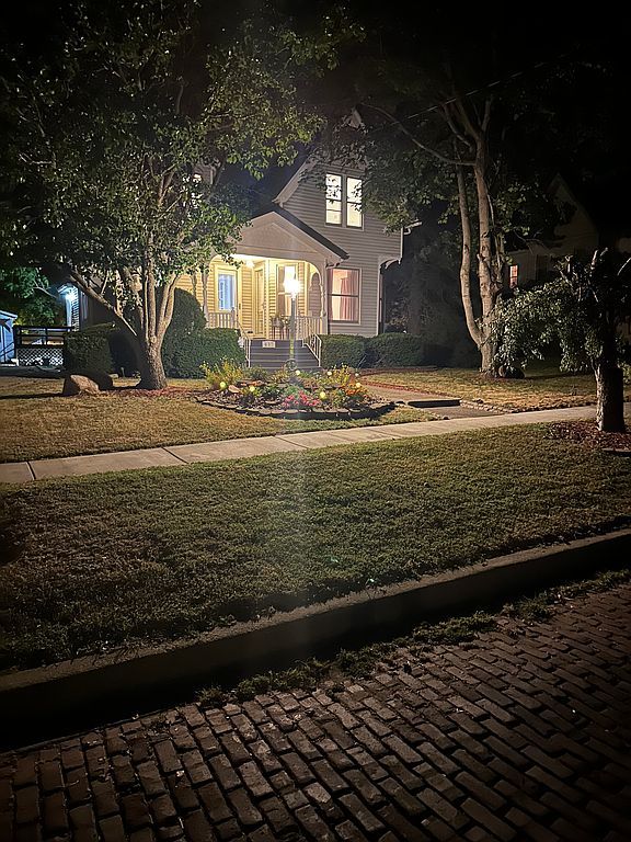 637 S Webster St - Property Image