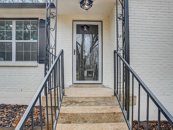 4th image of 118 Keith Dr