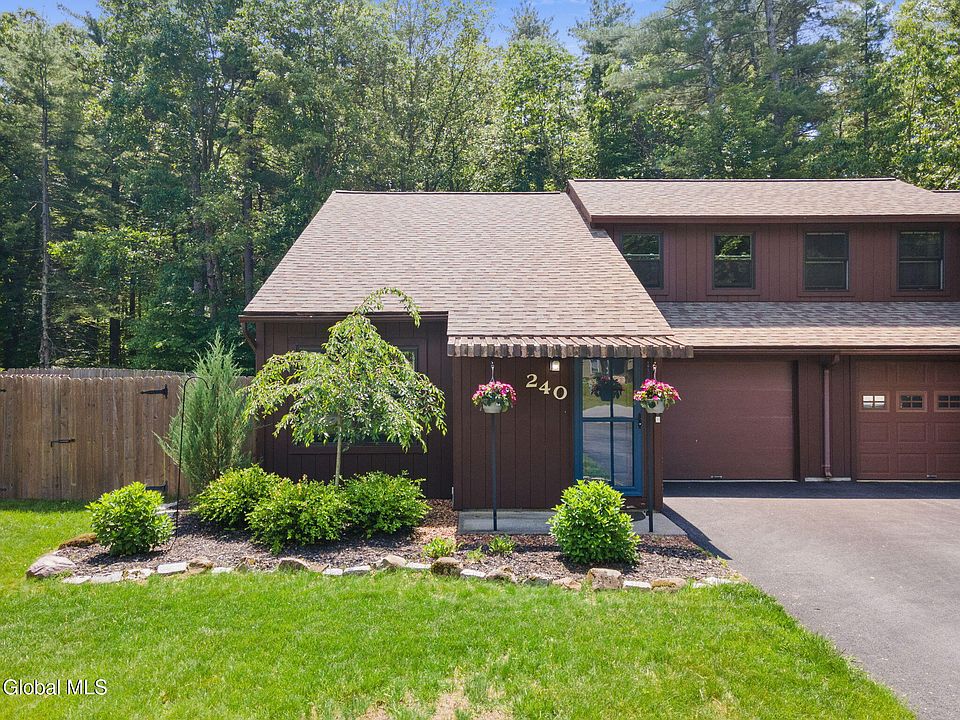 1st image of 240 Thimbleberry Road