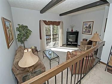 5th image of 1411 Harewood Sq