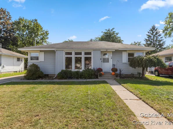 918 Buckingham St SW, Wyoming, MI 49509
