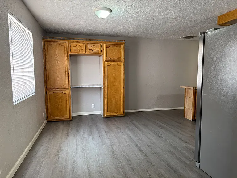 2551 Aspen Ave NW — Photo 7